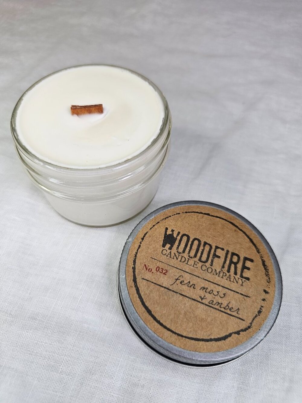 NEW! Woodfire Candle Company No 032 Fern Moss & Amber Wooden Wick Soy Candle 4oz